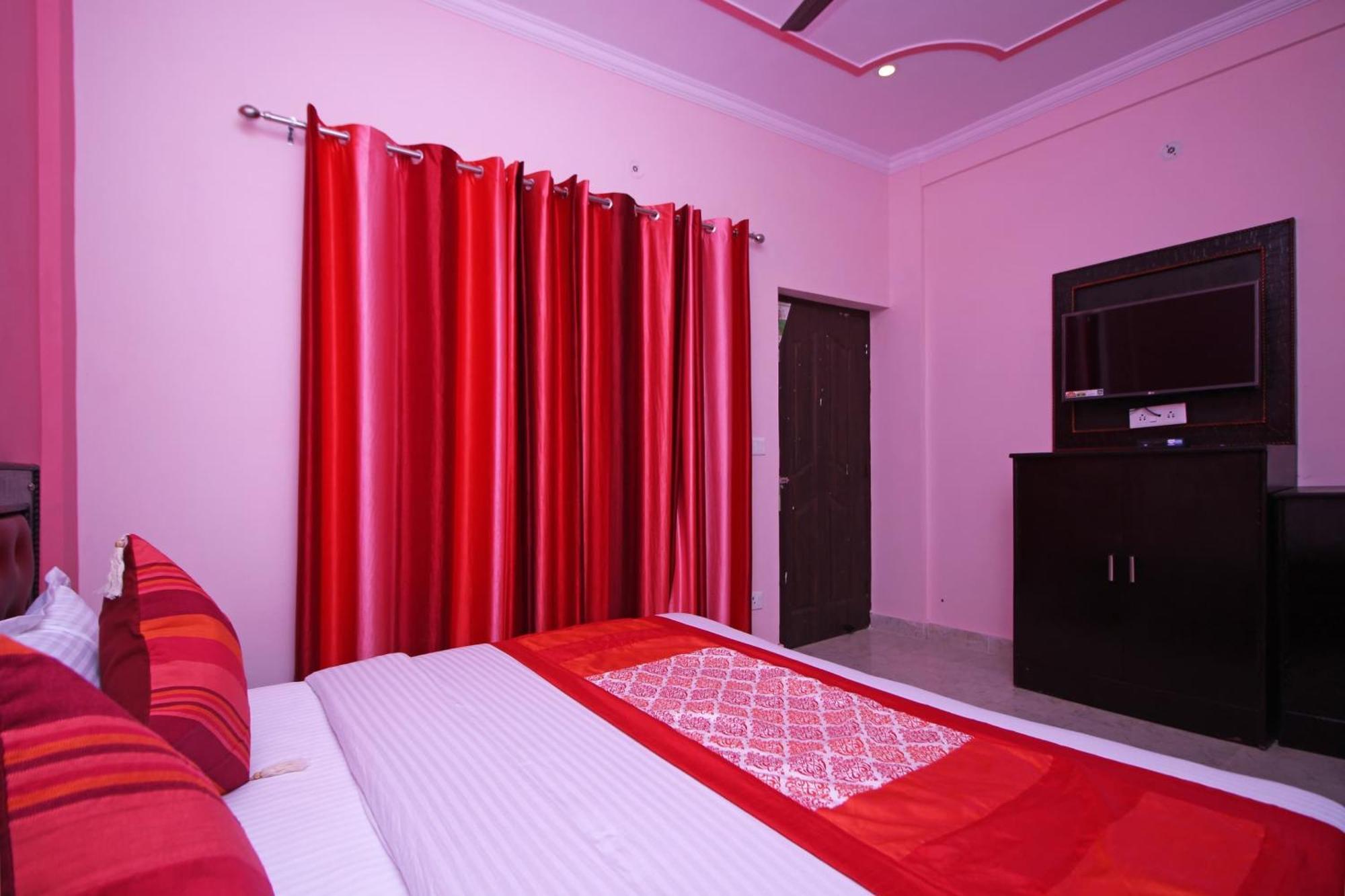 Hotel O Kempty Lake Adventure Resort Массури Экстерьер фото